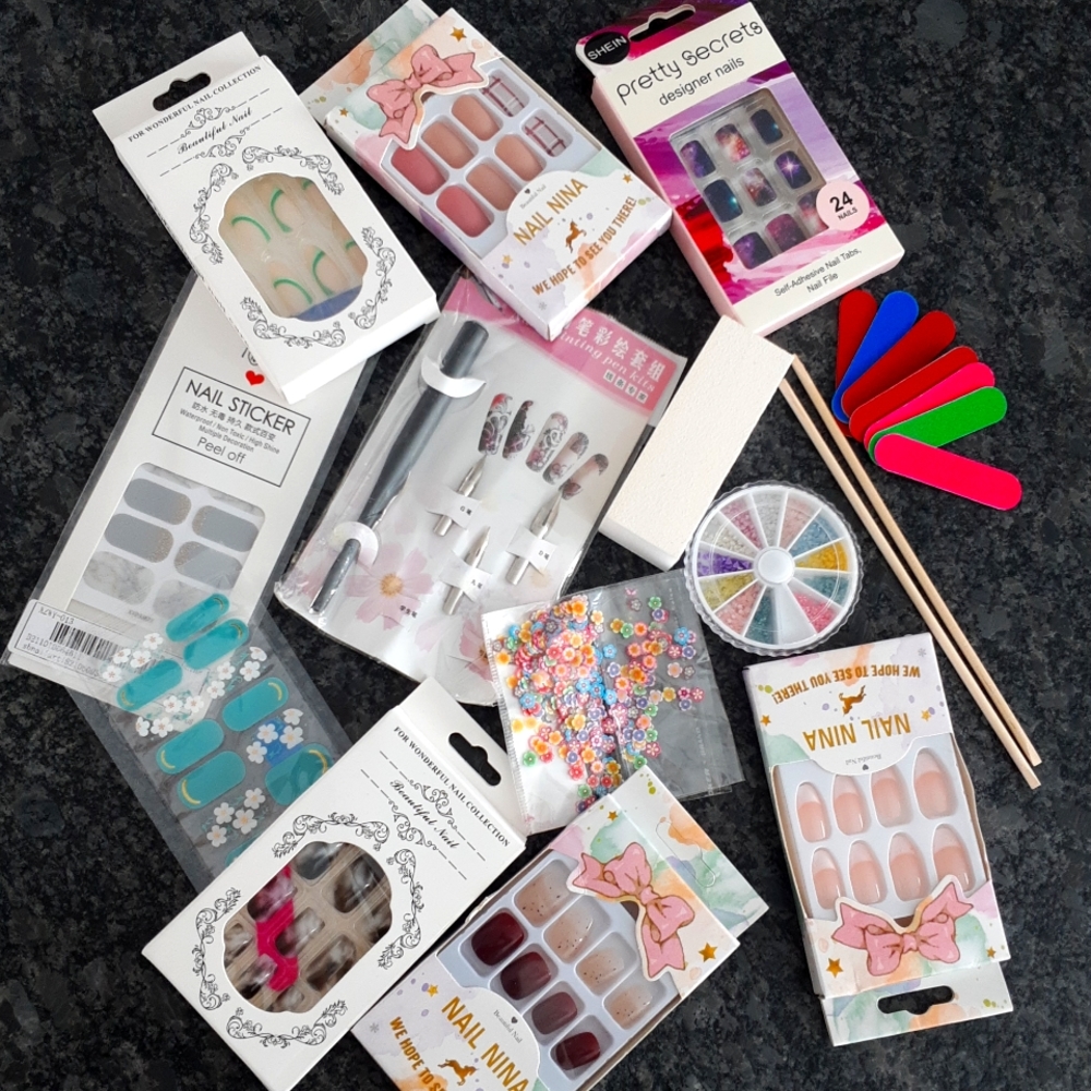 Bundle for nails